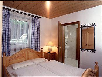 Hotel Quellenhof 3*